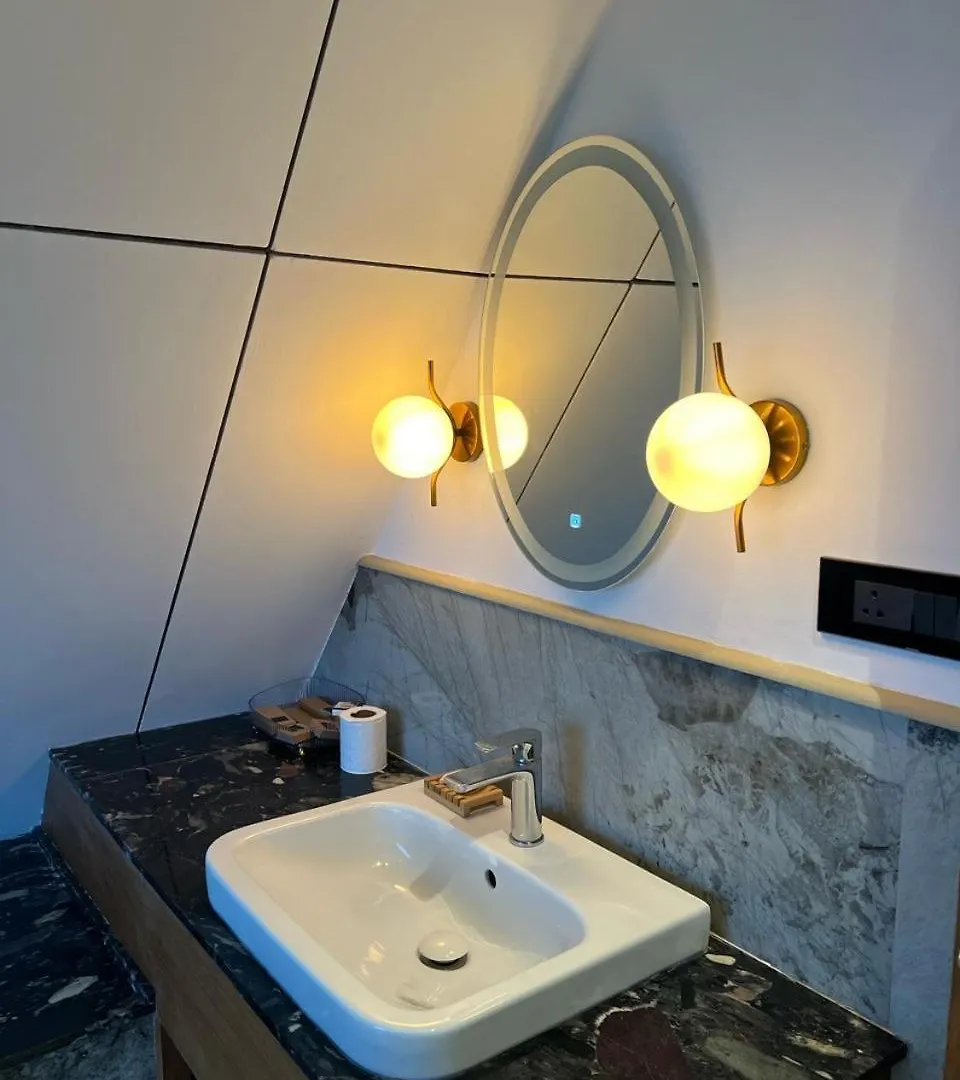 Holiday home Villa Aven - Premium Suits Kakkadampoyil