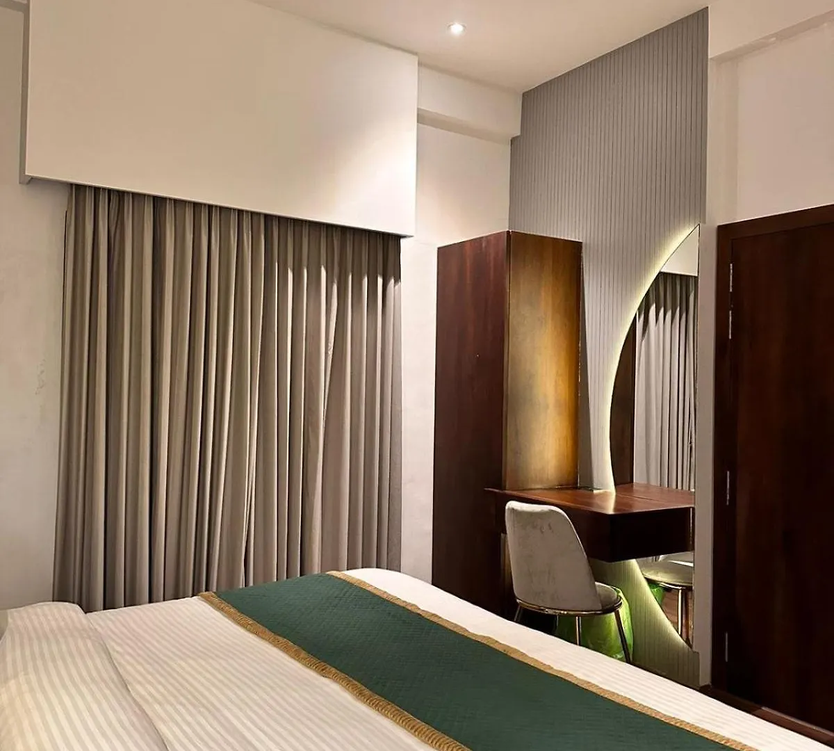 Holiday home Villa Aven - Premium Suits Kakkadampoyil